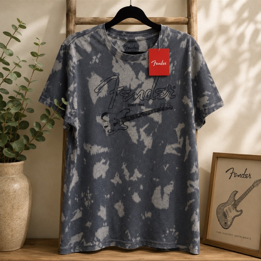 Fender Grey Tie-Dye Graphic T-Shirt | Unisex Large | Guitar Tee